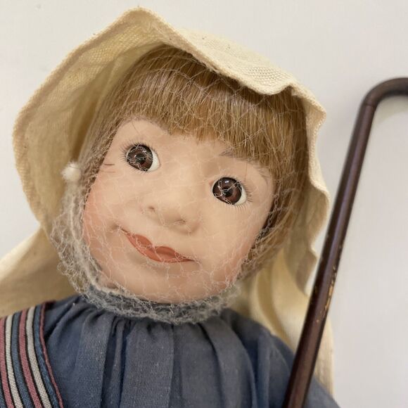 Ashton Drake Galleries Holy Family Nativity Set Porcelain Figurine Dolls Shepard - Picture 6 of 12